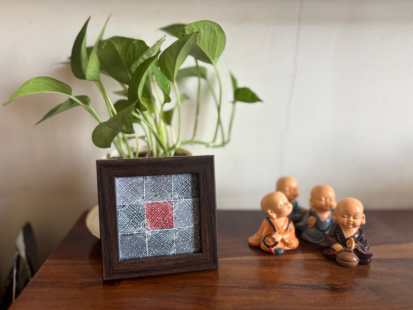 Line pattern (earthy)