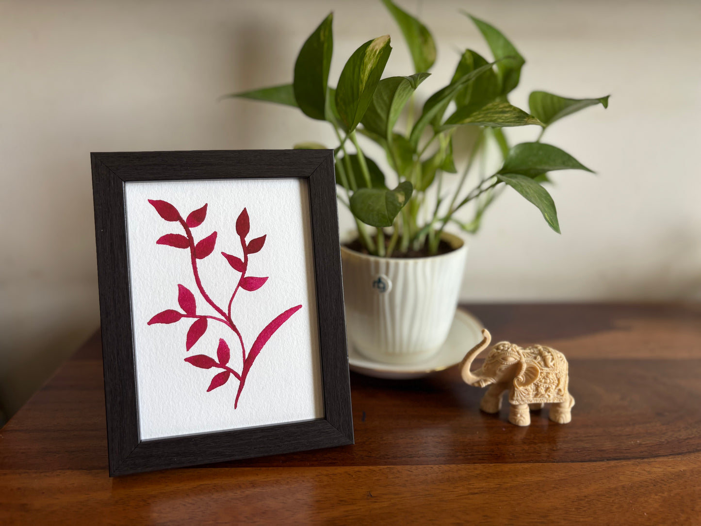 It's a leafy leaf world